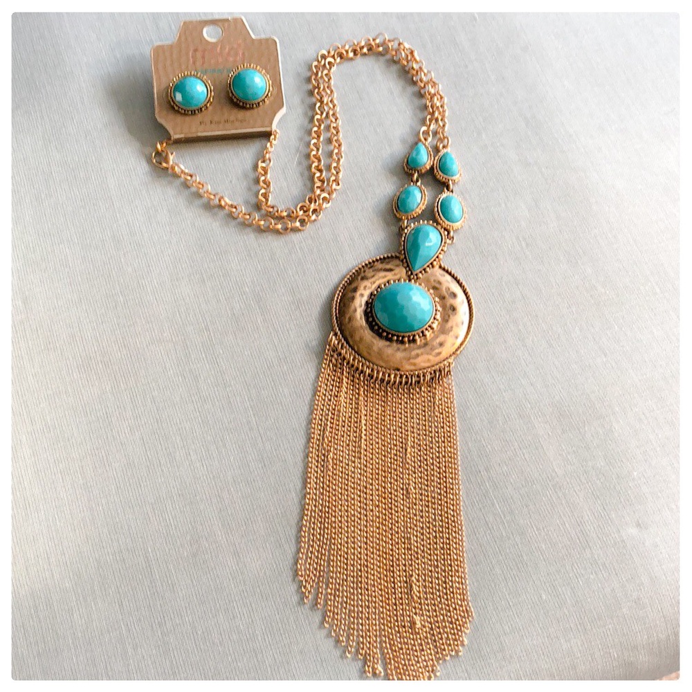 💕Stunning Necklace & Earrings set❤️ - Picture 2 of 5